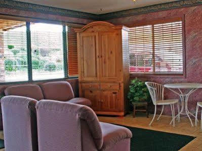 Village Inn Of Hardy Dış mekan fotoğraf